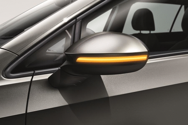 Osram Dynamic LED Mirror Turn Signals for MK8 Golf