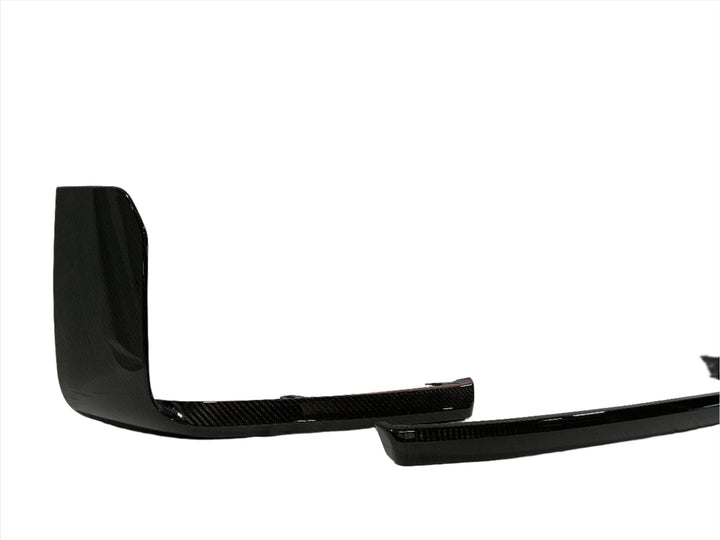 Kies Carbon BMW G87 Dry Carbon Fiber Modern Performance 3 Piece Front Lip