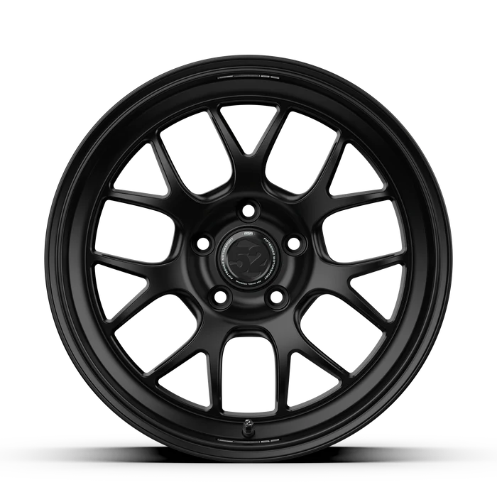 Fifteen52 Apex RSR