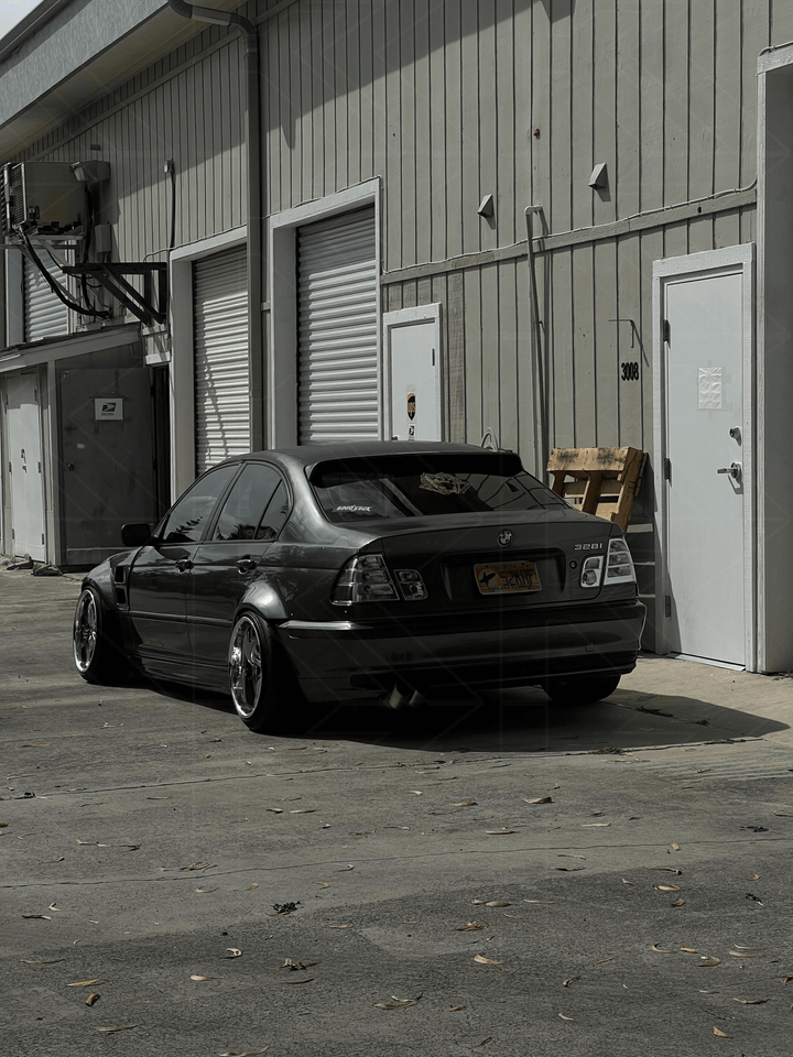 BMW 3-Series E46 Sedan Clear Tail Lights (1998-2006)