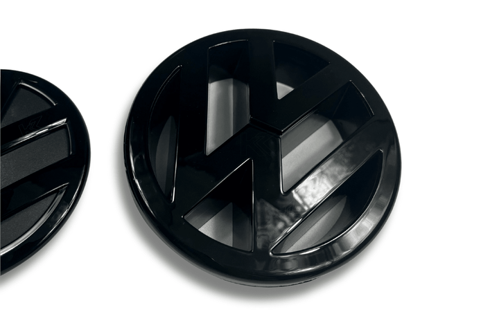 VW Golf 5 Black Emblem Set (2003-2008)