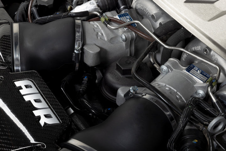 APR Carbon Fiber Intake - 4.0T RS6/RS7 (C8)