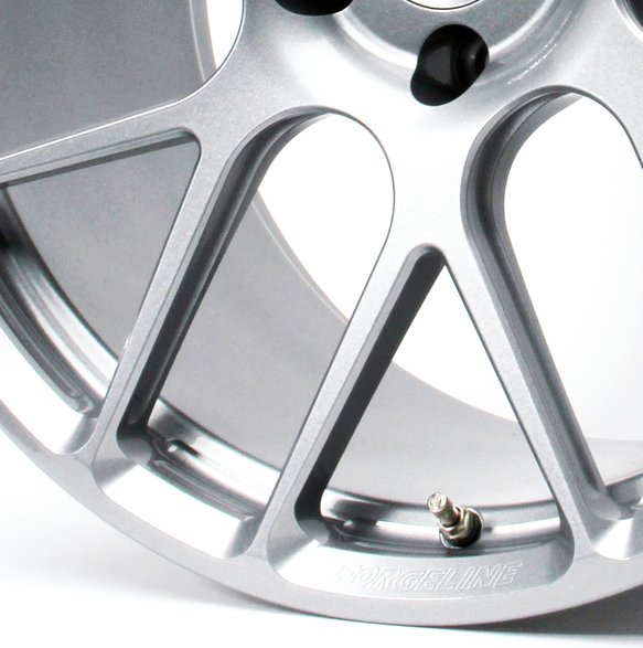 Forgeline SE1 Performance Wheel Set - 2015-2020 BMW M3/M4 Front: 20 x 9.5 - Rear: 20 x 10.5 - Silver - Dinan Center Cap - F80/F82/F83
