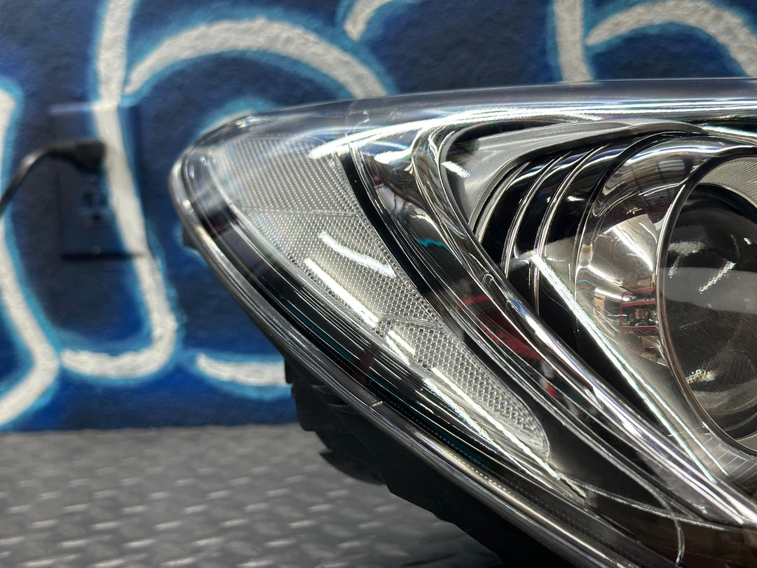 NTXGlow Kdm Reflector Headlights Halogen (2013-2016 Genesis Coupe)