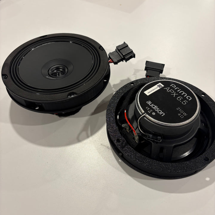 STAGE 2 - MK8 Golf/GTI (Base Audio System Rear Kit)
