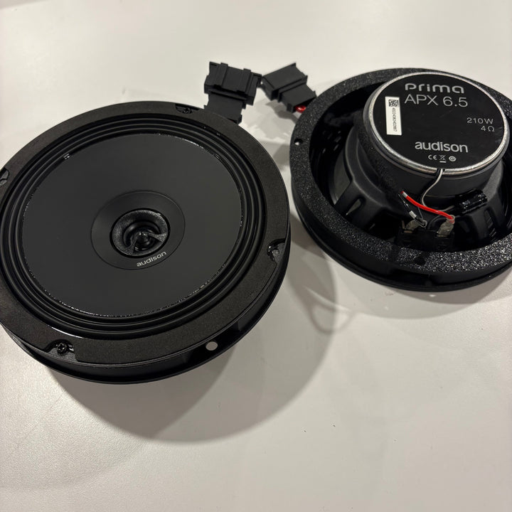 STAGE 2 - MK8 Golf/GTI (Base Audio System Rear Kit)