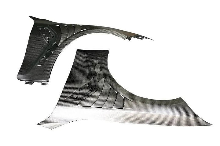 BMW 4 Series G82 M4 Carbon Fiber Matte Fenders (2021+)