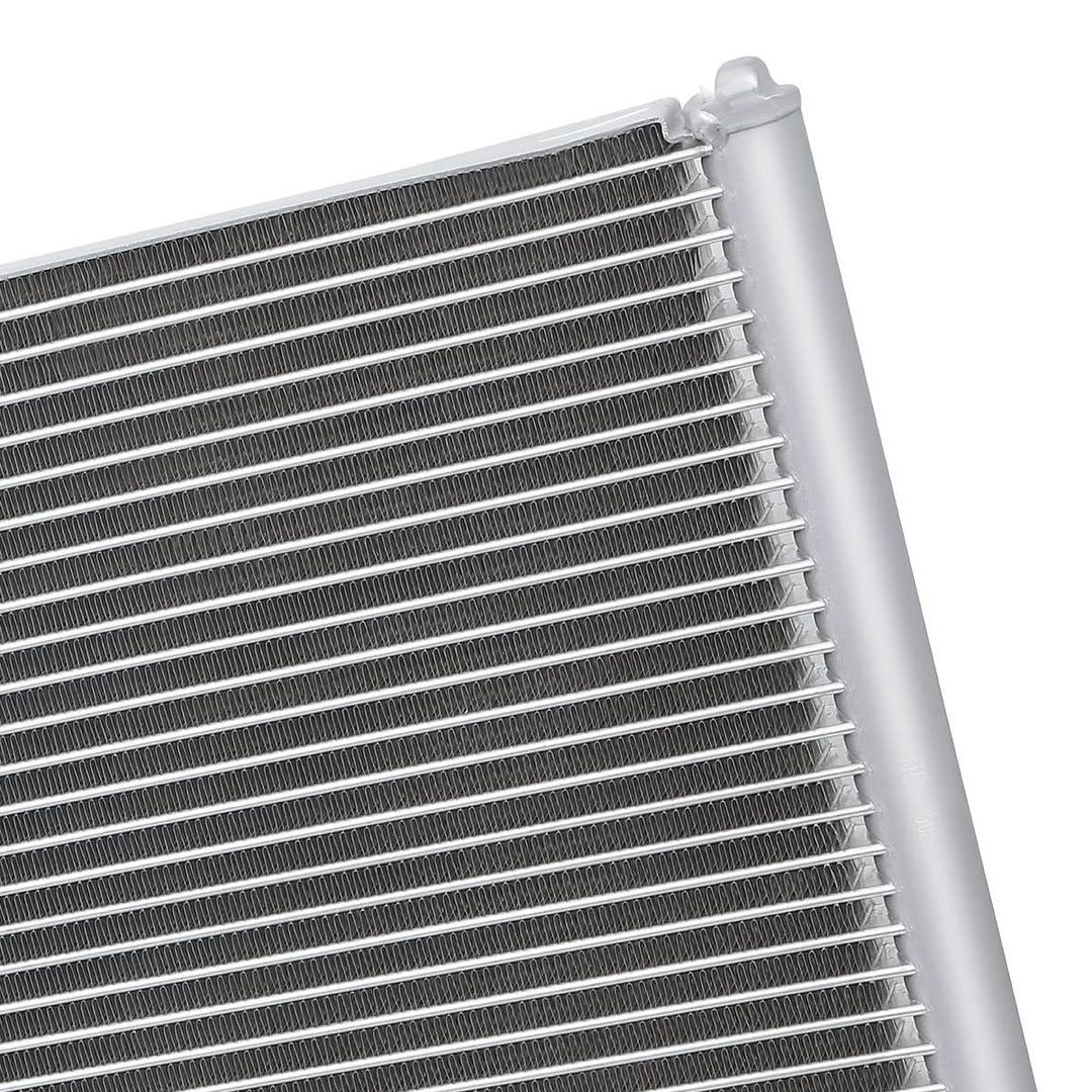 97-06 Ford Expedition / Lincoln Navigator AC Condenser Aluminum