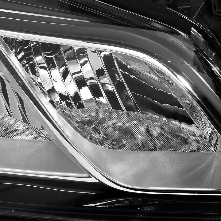 2013-2017 Chevrolet Traverse OE Style Right Headlight H7/H11