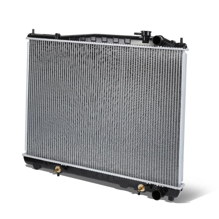96-00 Nissan Pathfinder & 97-00 Infiniti QX4 OEM Radiator