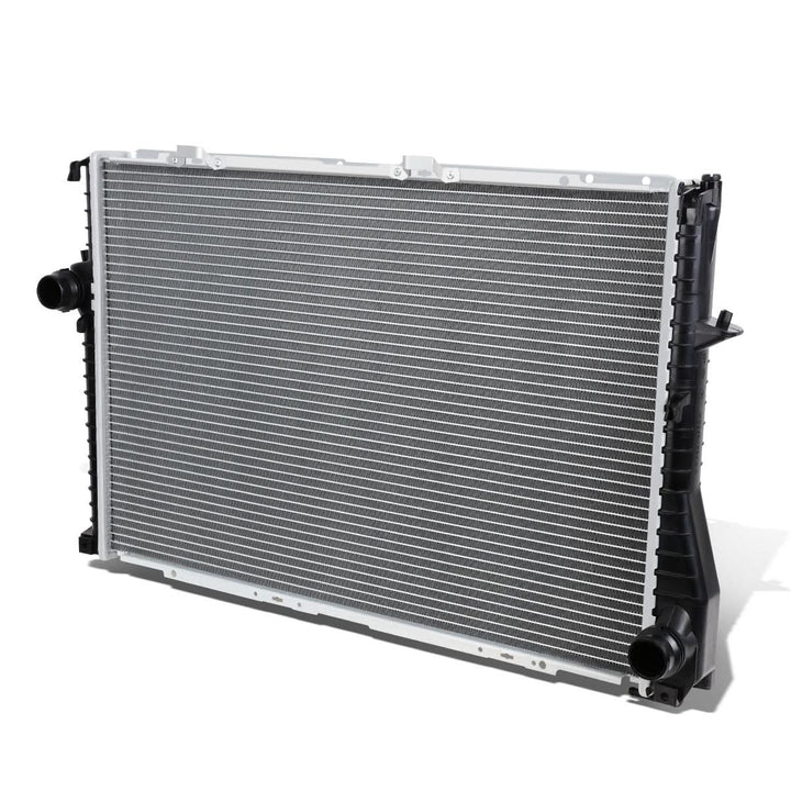1999-2006 BMW E39/E65/Z8 OEM Replacement Radiator Auto/Manual