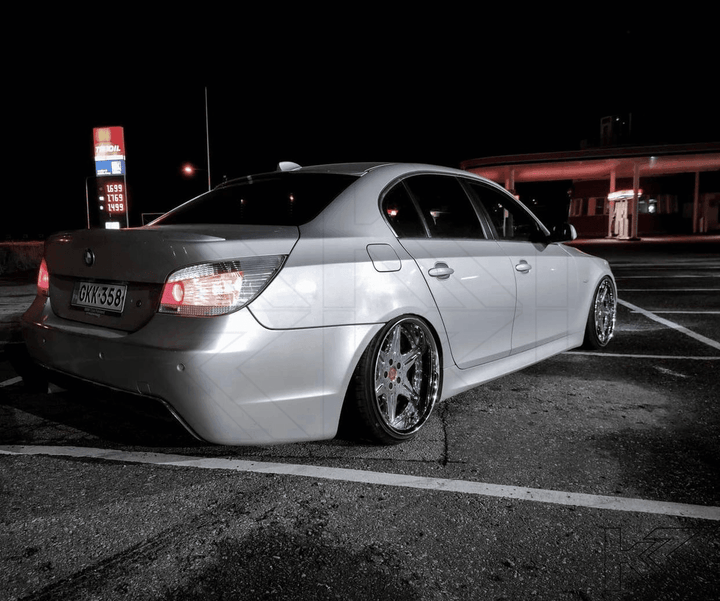 BMW 5-series E60 Sedan Chrome Clear LED Taillights Set (2004-2007)