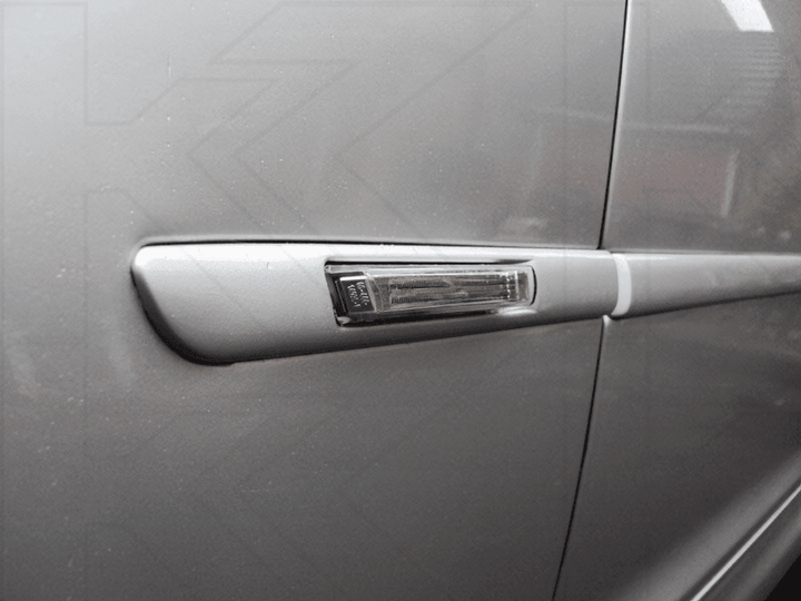 BMW E38 7-Series E46 M3 Crystal Light Bar Clear/Smoke Lens Amber/White LED Side Marker Light (1995-2006)