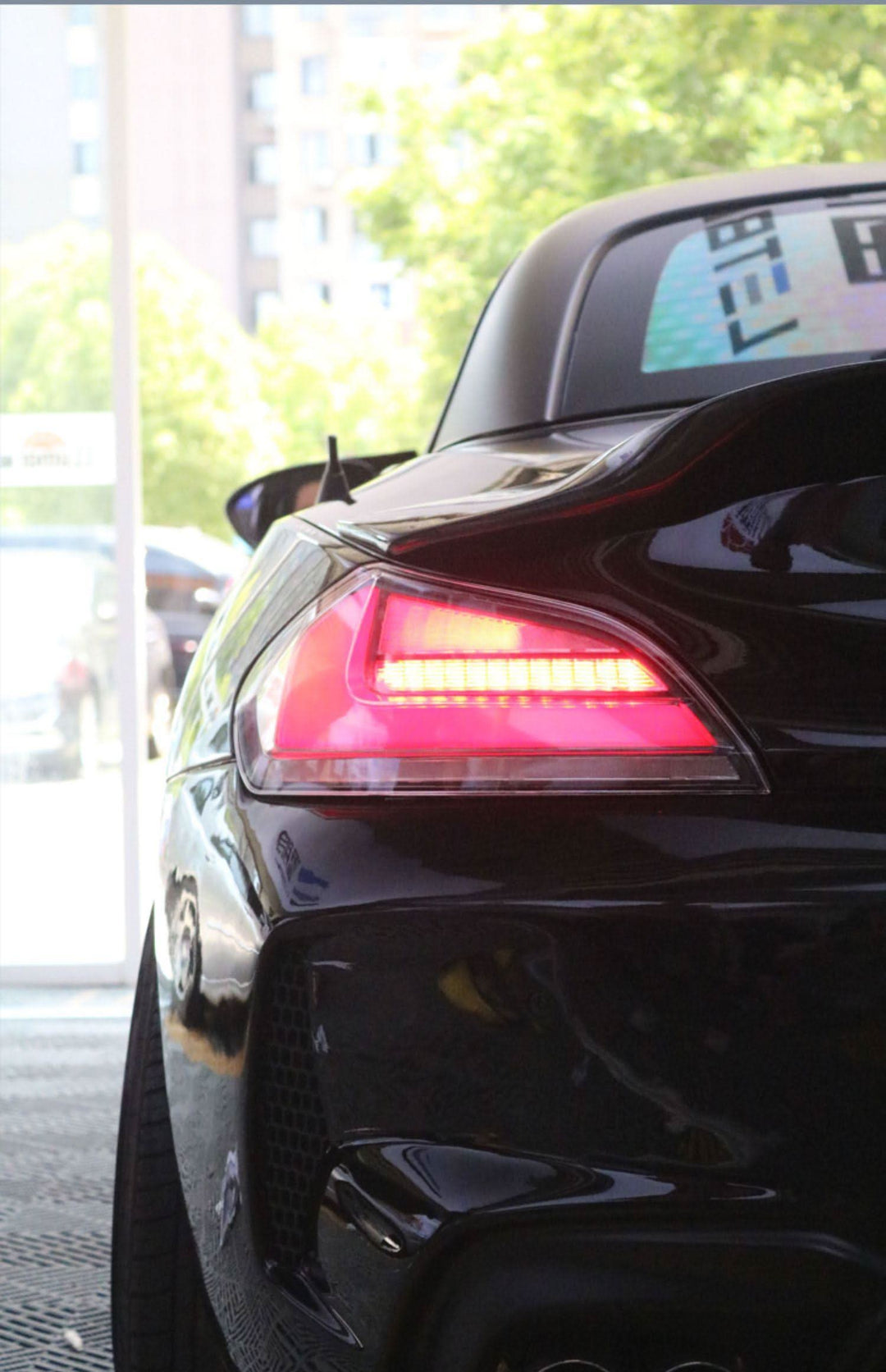 BMW Z4 E89 Clear and Clear/Red LED Tail Lights Upgrade (2008-2016)