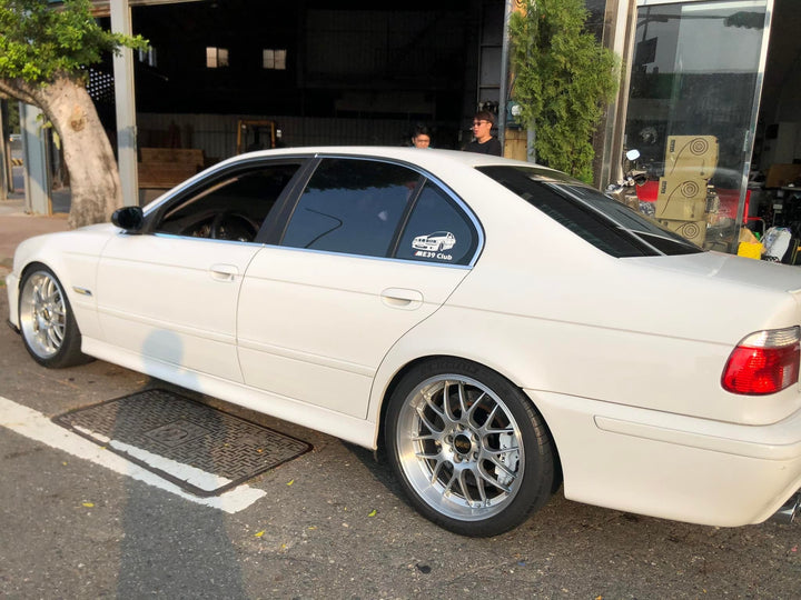 AGT Shock 1995-2003 E39	5 SERIES MK4 TOURING Front/ Rear: Inverted Fork - Front Spring Rate: 5K210	Rear Spring Rate: 8K230