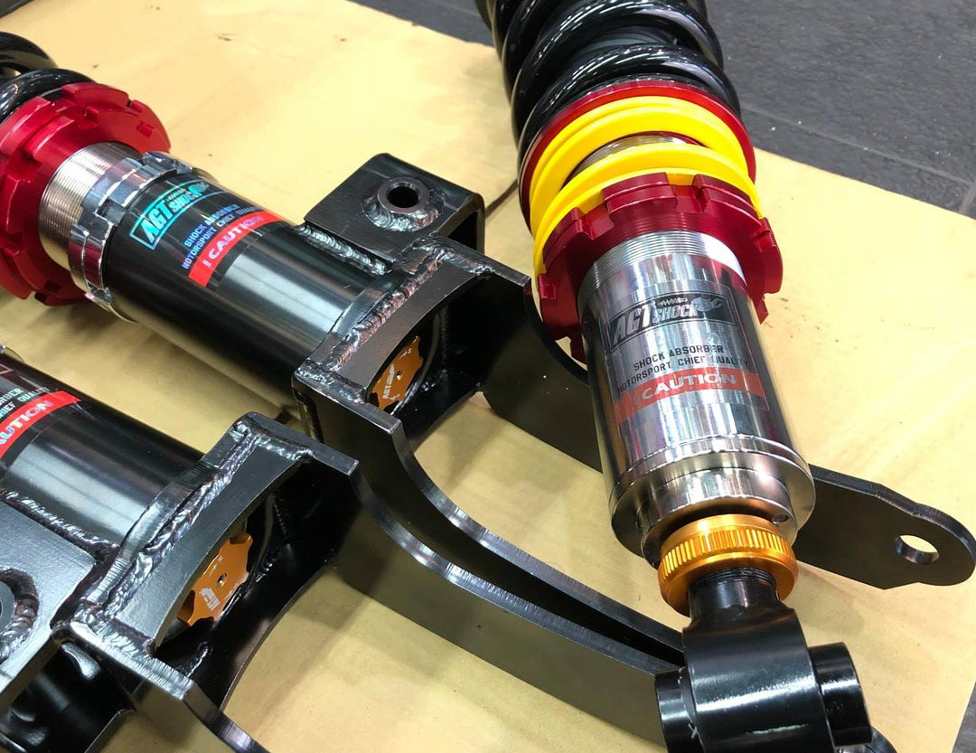 AGT Shock 2003-2010 9PA/ 957/955 4WD CAYENNE Front/ Rear: Inverted Fork-Front Spring Rate: 18K200 Rear Spring Rate: 14K200  2' Lift