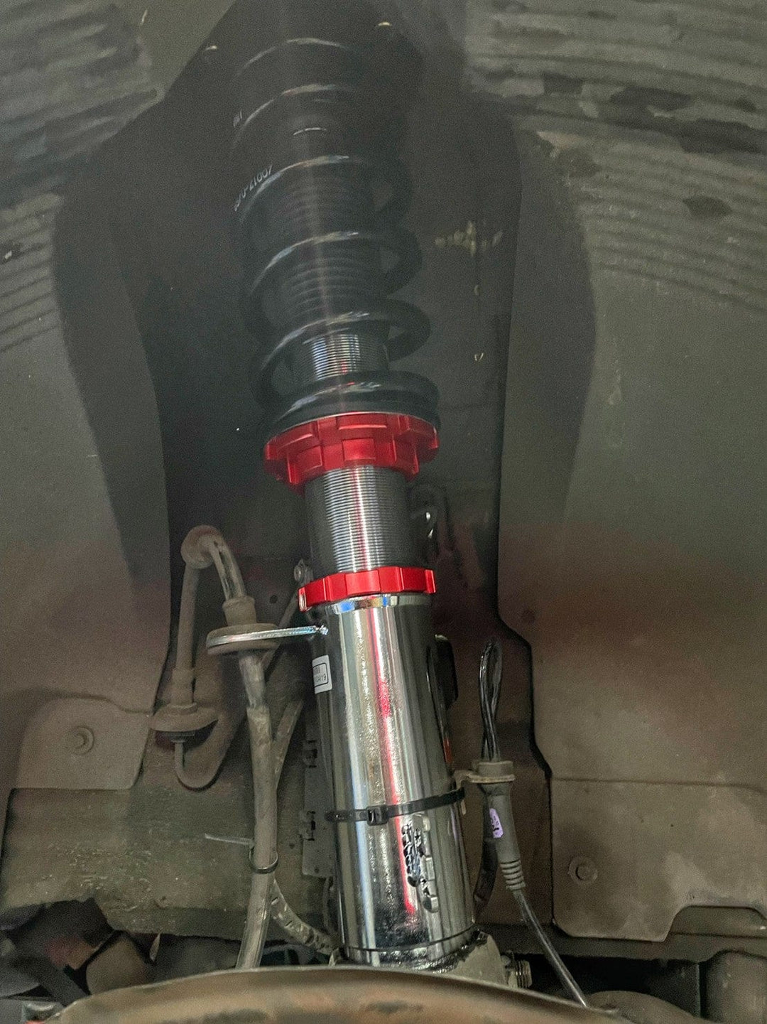 AGT Shock 2003-2010	E83	X3 MK1 Front Inverted  Fork/Rear Flip- Front Spring Rate: 7K210 Rear Spring Rate: 10K200