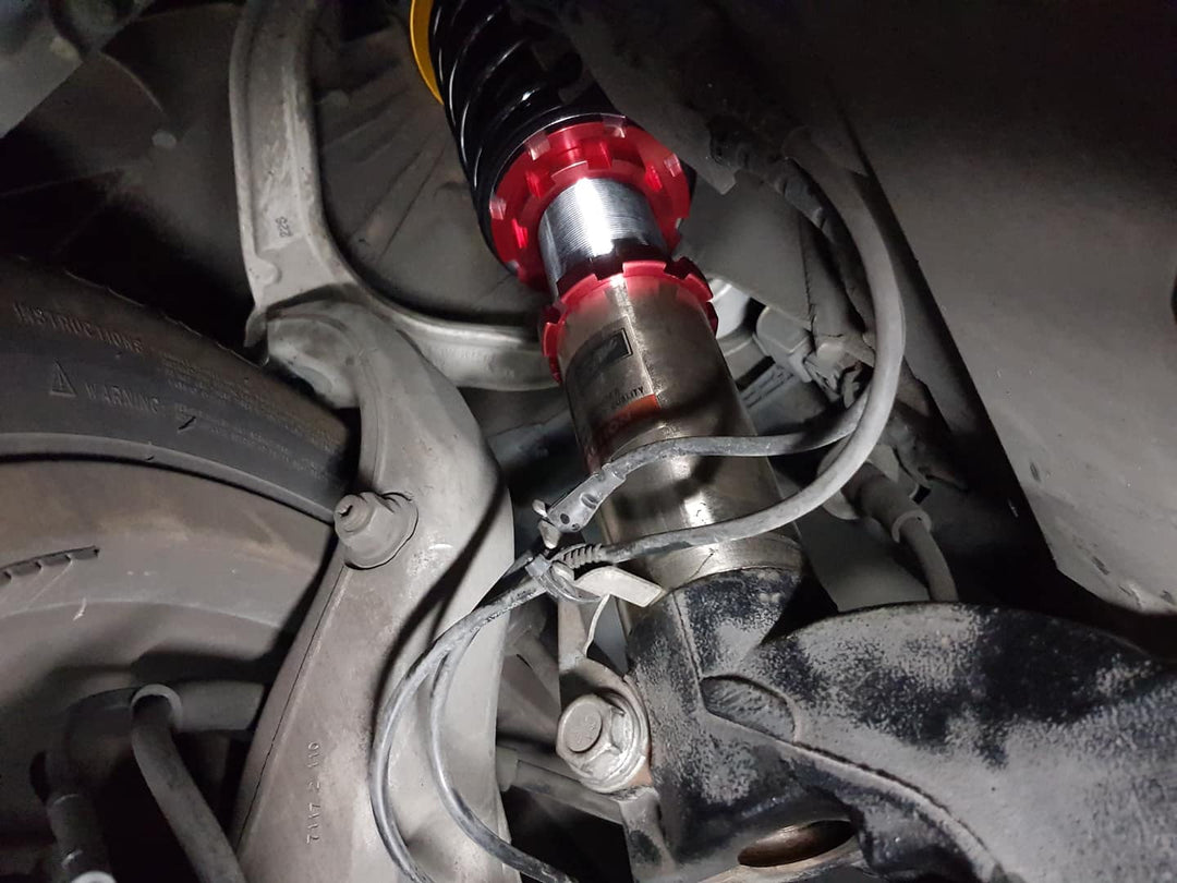 AGT Shock 2007-2013 E70  2/4WD X5  MK2 2/4WD Front/ Rear: Inverted Fork-Front Spring Rate: 12K210 Rear Spring Rate:10K220 BW-16-04