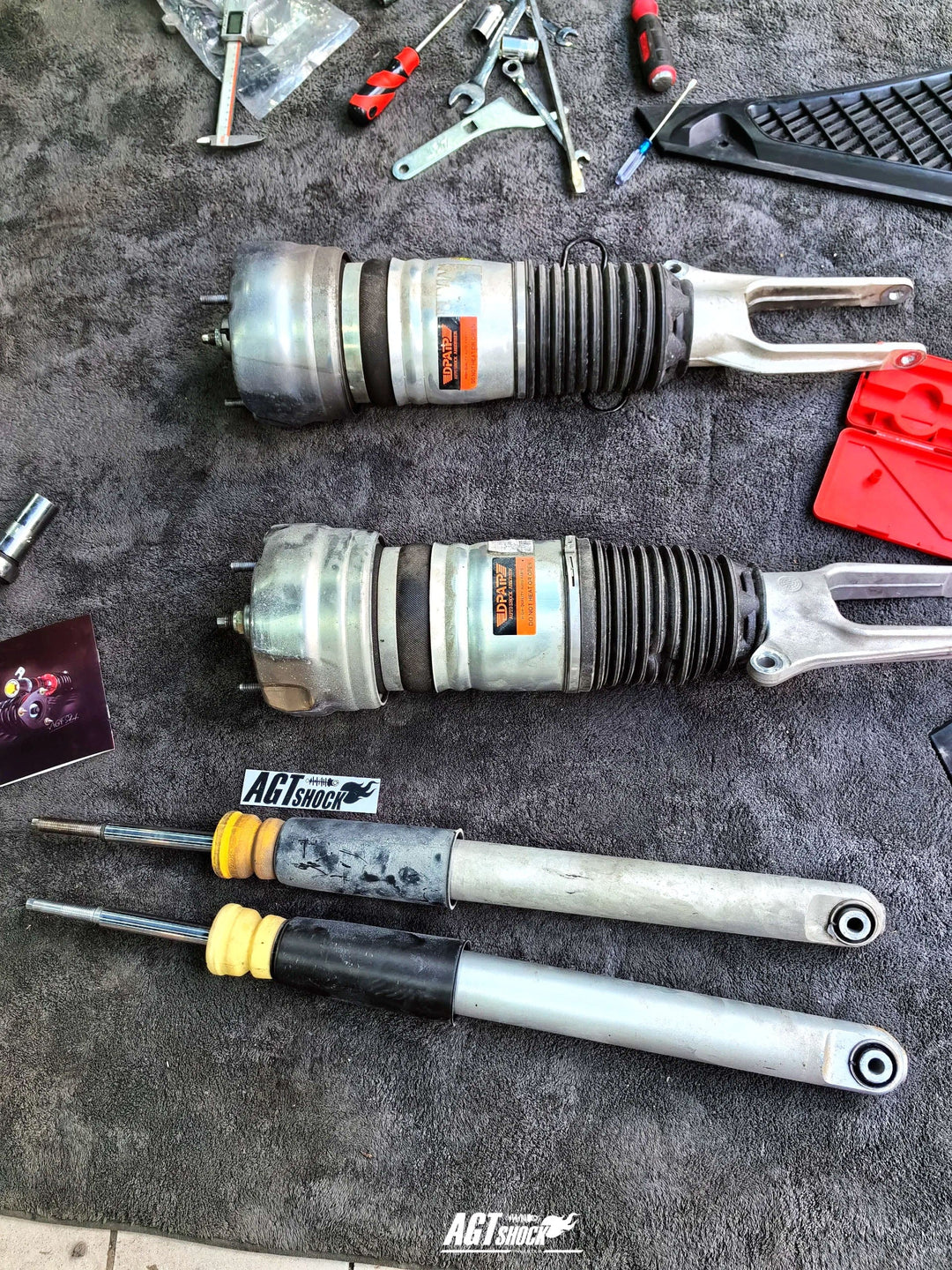 AGT Shock 2010-2016 970	PANAMERA Front Inverted  Fork/Rear Flip - Front Spring Rate: 15K220 Rear Spring Rate: 15K220