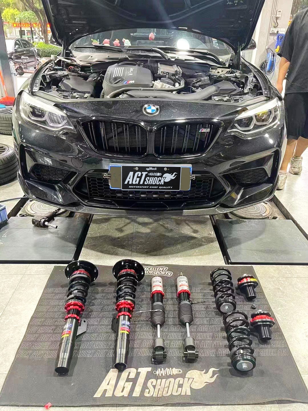 AGT Shock 2016+ F87 M2C/M2CS 2 SERIES M2 Front Inverted Fork/Rear Flip - Front Spring Rate: 8K180 Rear Spring Rate: 10K220 Part# BW-45-02
