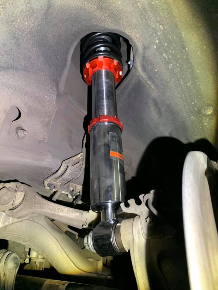 AGT Shock 2017+	G30 G38 4WD 5 SERIES MK7 SEDAN Front Vertical Fork/Rear Inverted Fork - Front Spring Rate: 10K220 Rear Spring Rate: 5K240