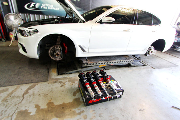AGT Shock 2017+ G30 G38 RWD 5 SERIES MK7 SEDAN Front Vertical Fork/Rear Inverted Fork - Front Spring Rate: 10K220 Rear Spring Rate: 5K240