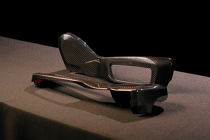 Kies Carbon BMW G82 / G87 Carbon Fiber Seat Side Covers