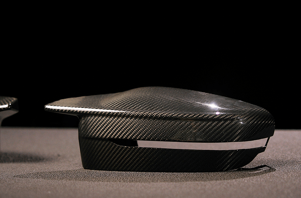 Kies Carbon G80, G81, G82, G83, G87, G26 M2 / M3 / M4 / i4M50 OEM Style Dry Carbon Fiber Mirror Covers