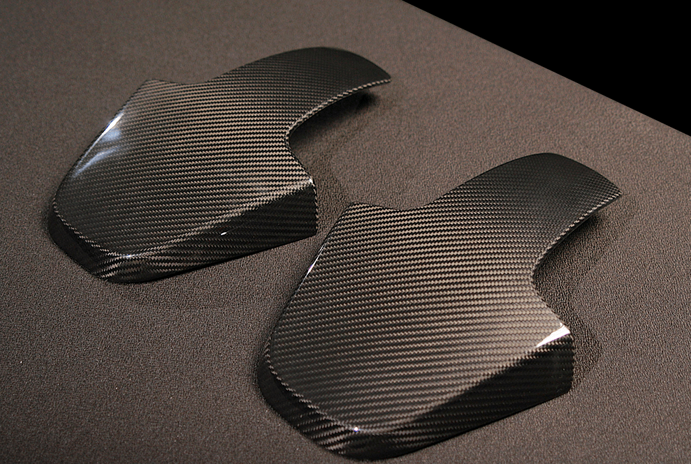 Kies Carbon  G8X M2 / M3 / M4 / X3M / X4M Carbon Fiber Seat Back Cover