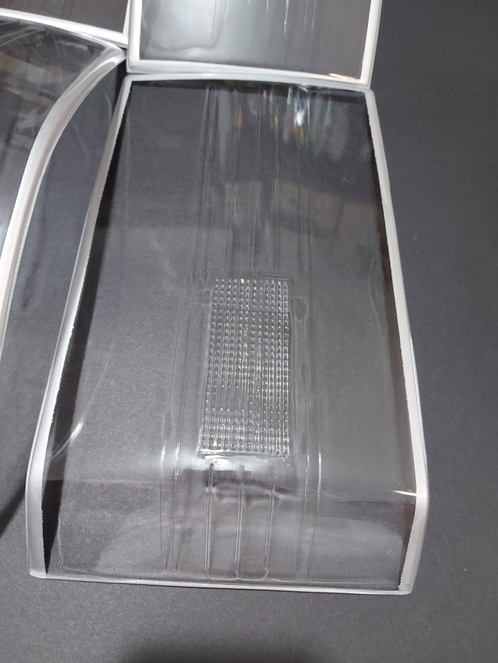 1990-1994 LEXUS LS400/CELSIOR UCF10 UCF11 CLEAR TAIL LIGHT LENSES