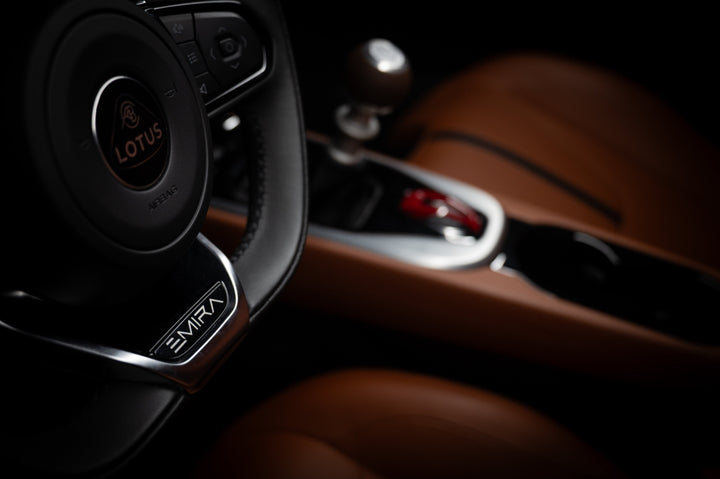 GS2 Air Leather (Lotus Emira Manual)